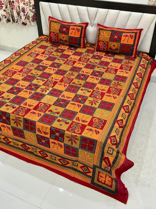 Traditional Kantha Work Double King Size Bedsheet with 2 Zipped Pillow Cover