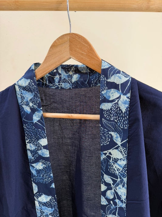 Handcrafted Vintage Short Kimono for Women With Solid Sleeves
