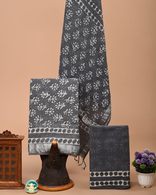 Bagru Handblock linen suit set with Zari border