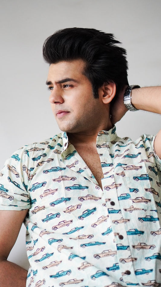 Vintage Car Print Half Sleeve Cotton Shirt For Men's - Pink