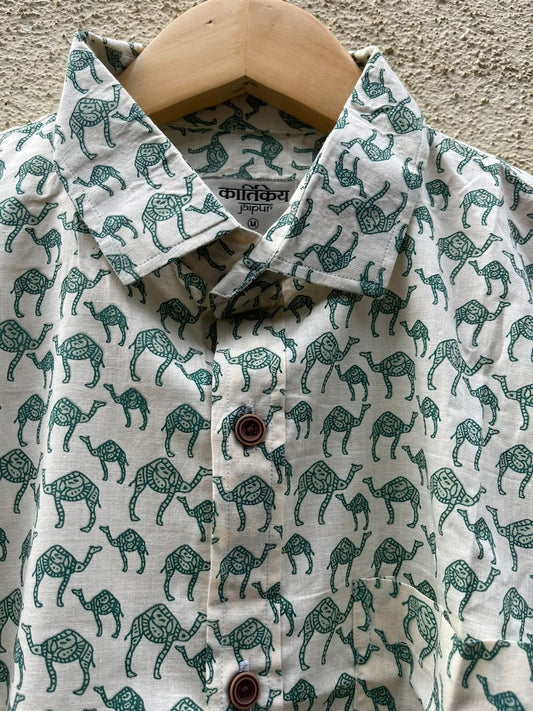 Green Small Camel Print Ethnic Full Sleeve Shirt for Men