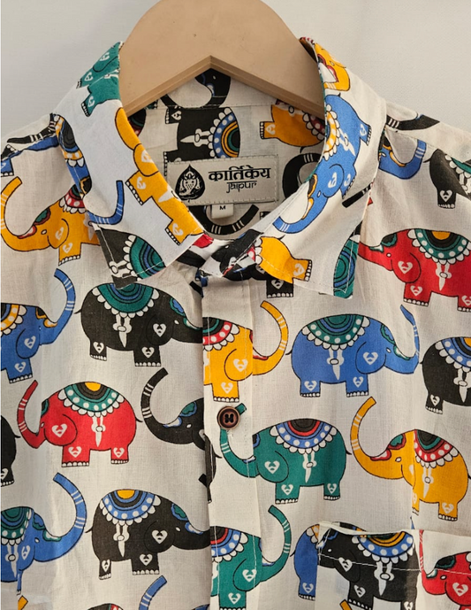 Classic Elephant Print Cotton Half Sleeves Shirt for Men