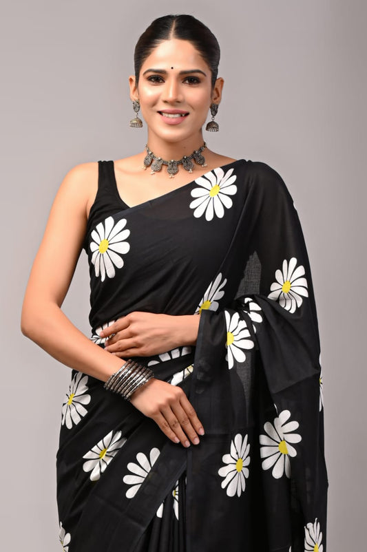 Floral Print Cotton Mulmul Sarees