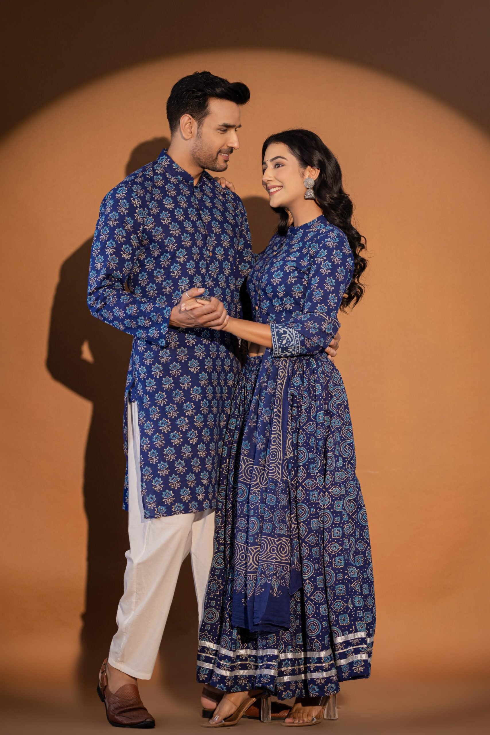 Couple Shop Dresses Couple Matching Dress Set Vacation Dinner And Getaway Outfit Couple Shop Dresses Couple Matching Dress Set Vacation Dinner And Getaway Outfit