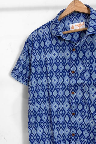 Ikat Print Mens Half Sleeves Cotton Shirt