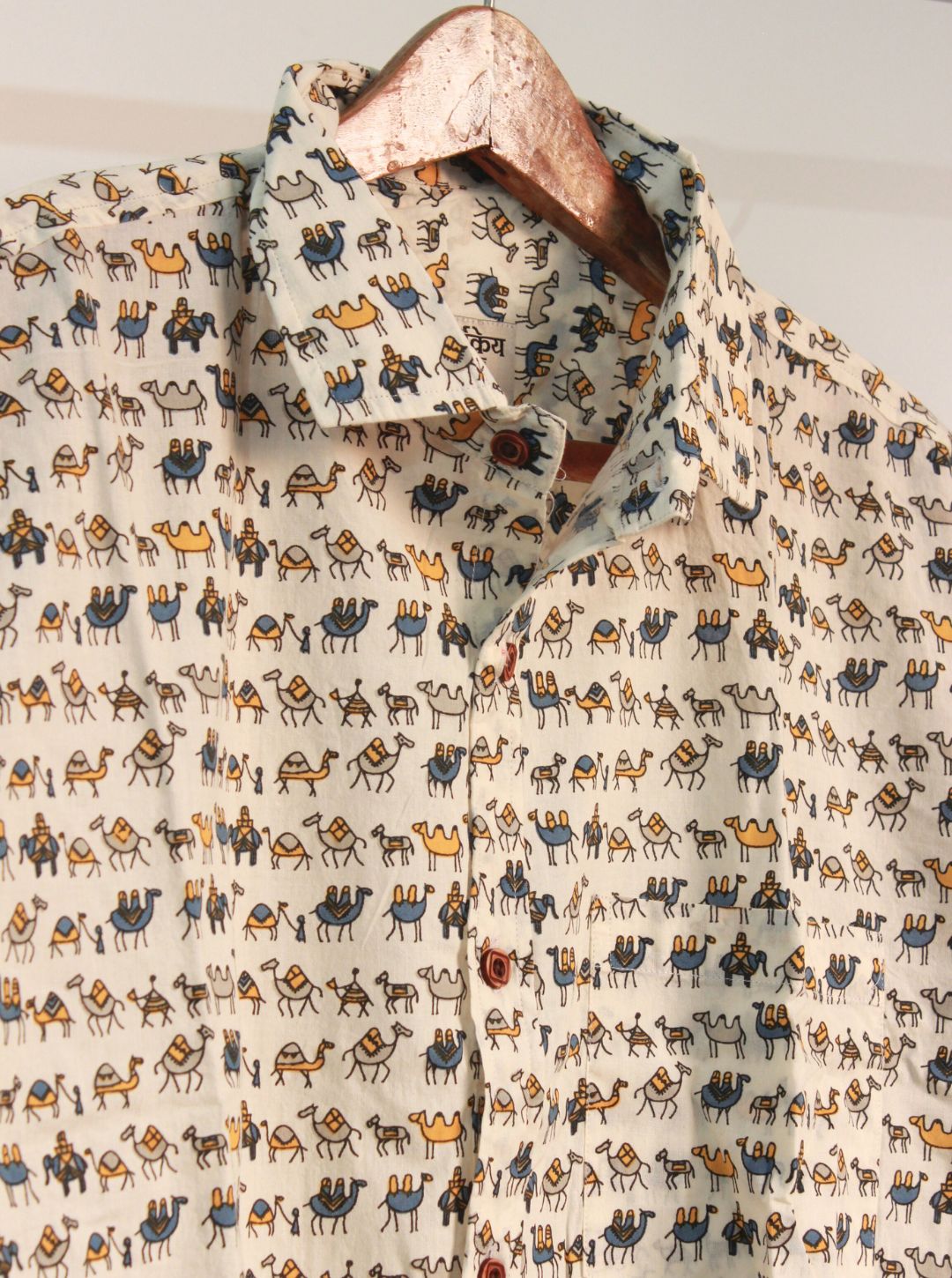 Full Sleeve Camel Print Shirt for Men