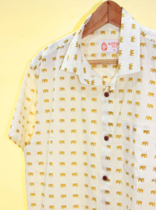 Cotton Half Sleeve Yellow Elephant Print Shirt for Men