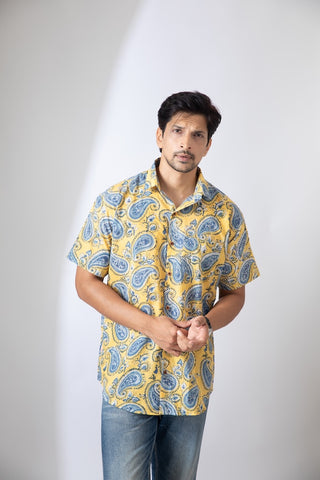 Yellow Half Sleeve Traditional Paisley Print Shirt Men