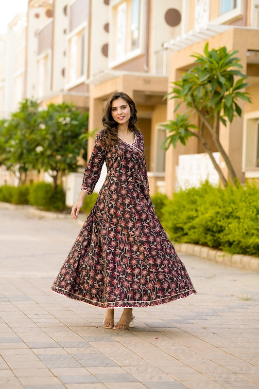 Anarkali kurti Set with Gota lace