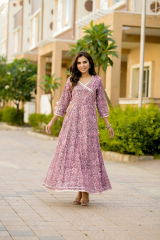 Anarkali kurti Set with Gota lace