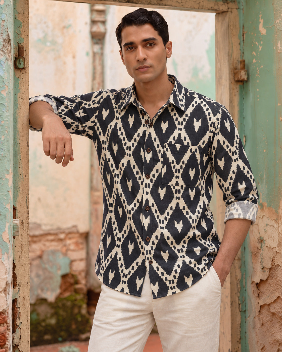 Black Ikat Geometric Print Men's Shirt