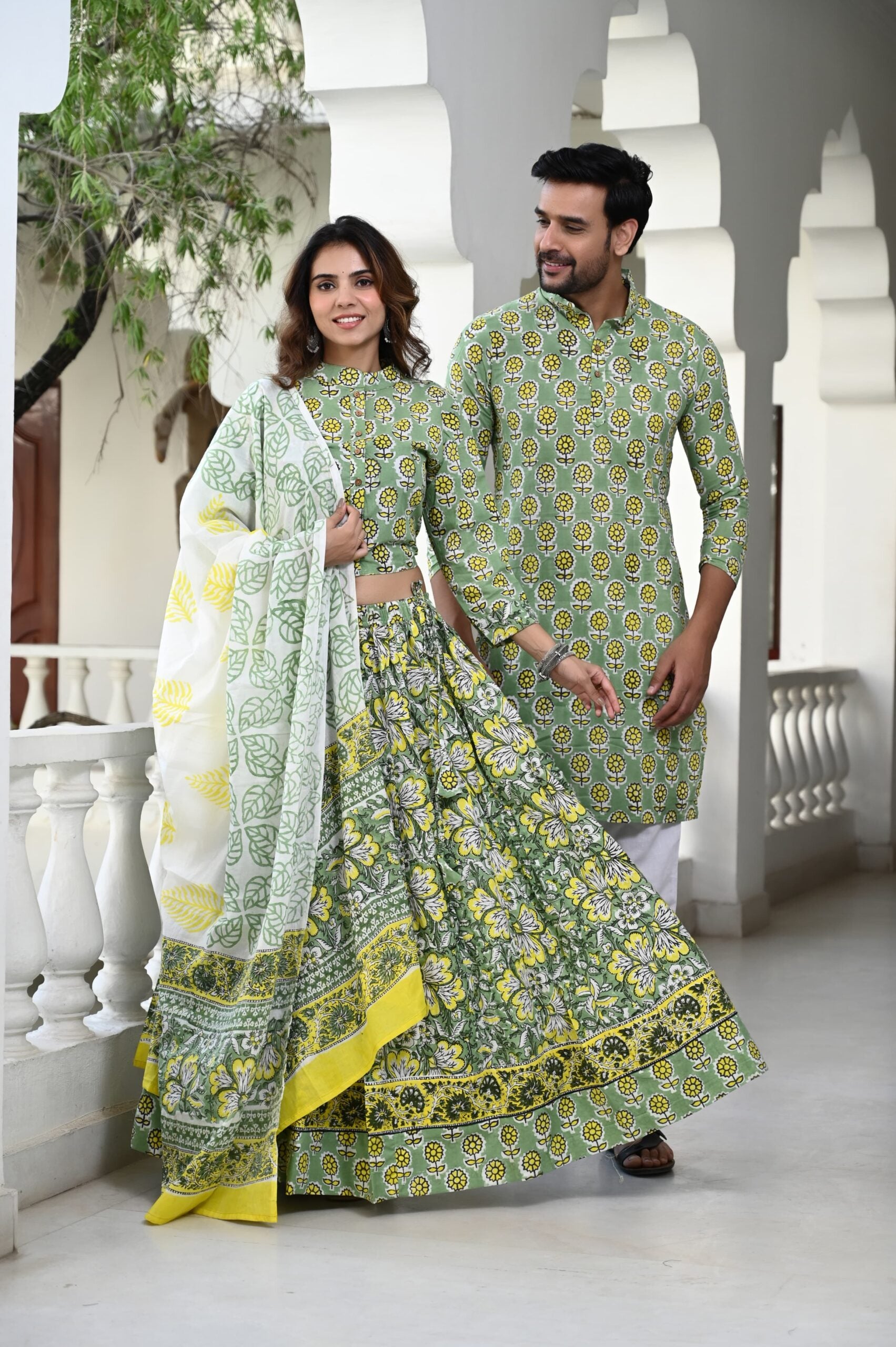 COUPLE-LEHENGA-KURTA (12)