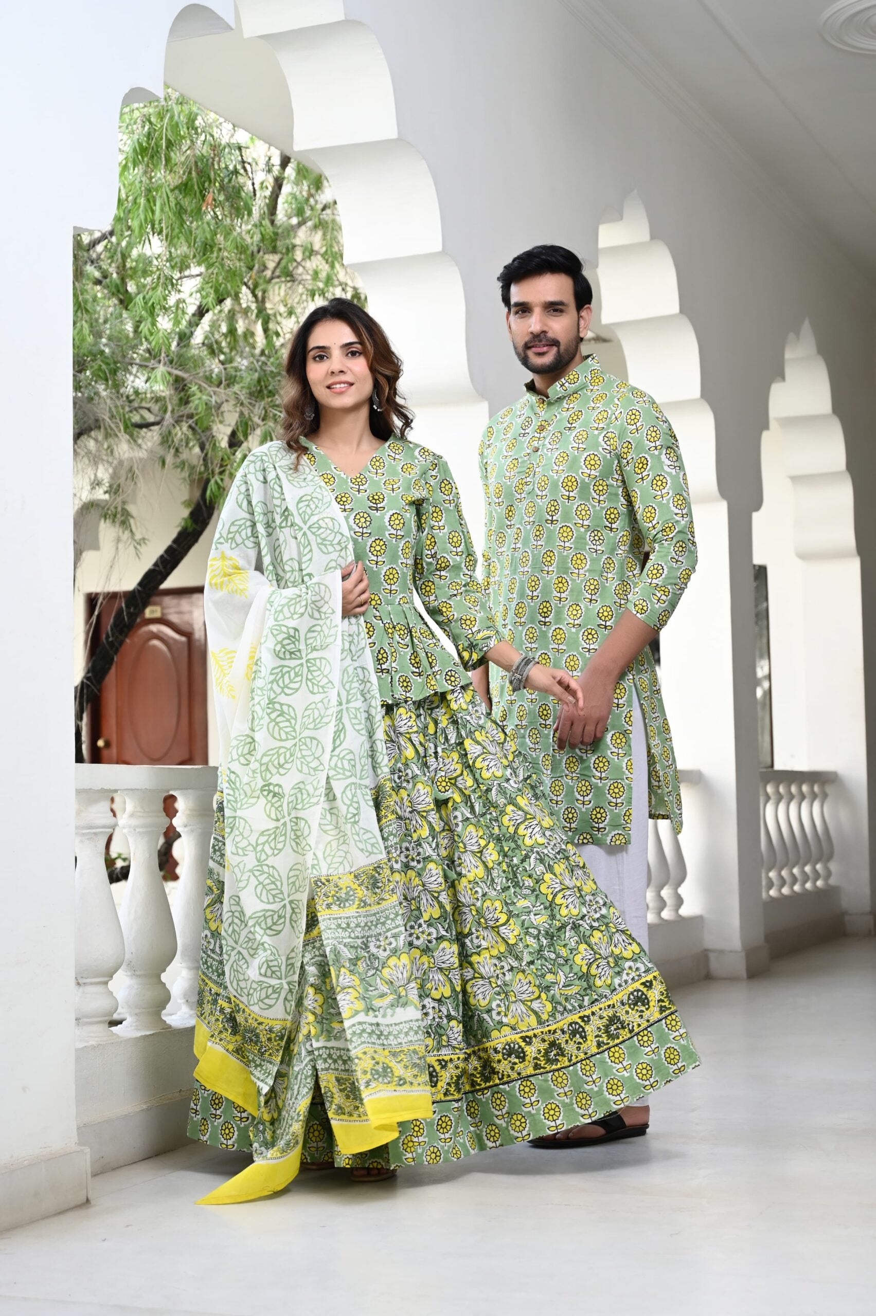 COUPLE-LEHENGA-KURTA (15)