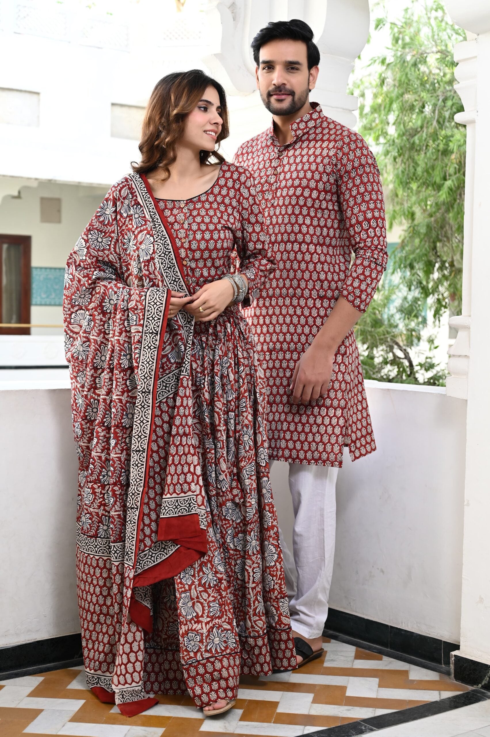 COUPLE-LEHENGA-KURTA (17)