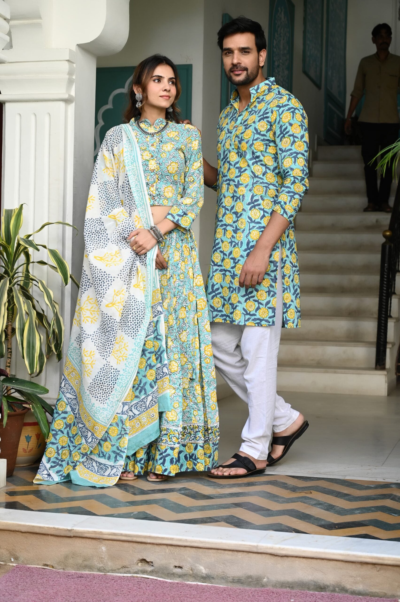 COUPLE-LEHENGA-KURTA (28)