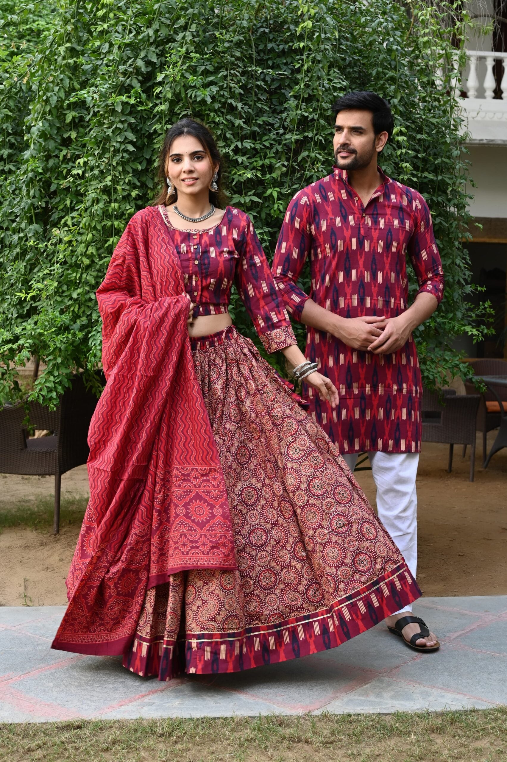 COUPLE-LEHENGA-KURTA (42)