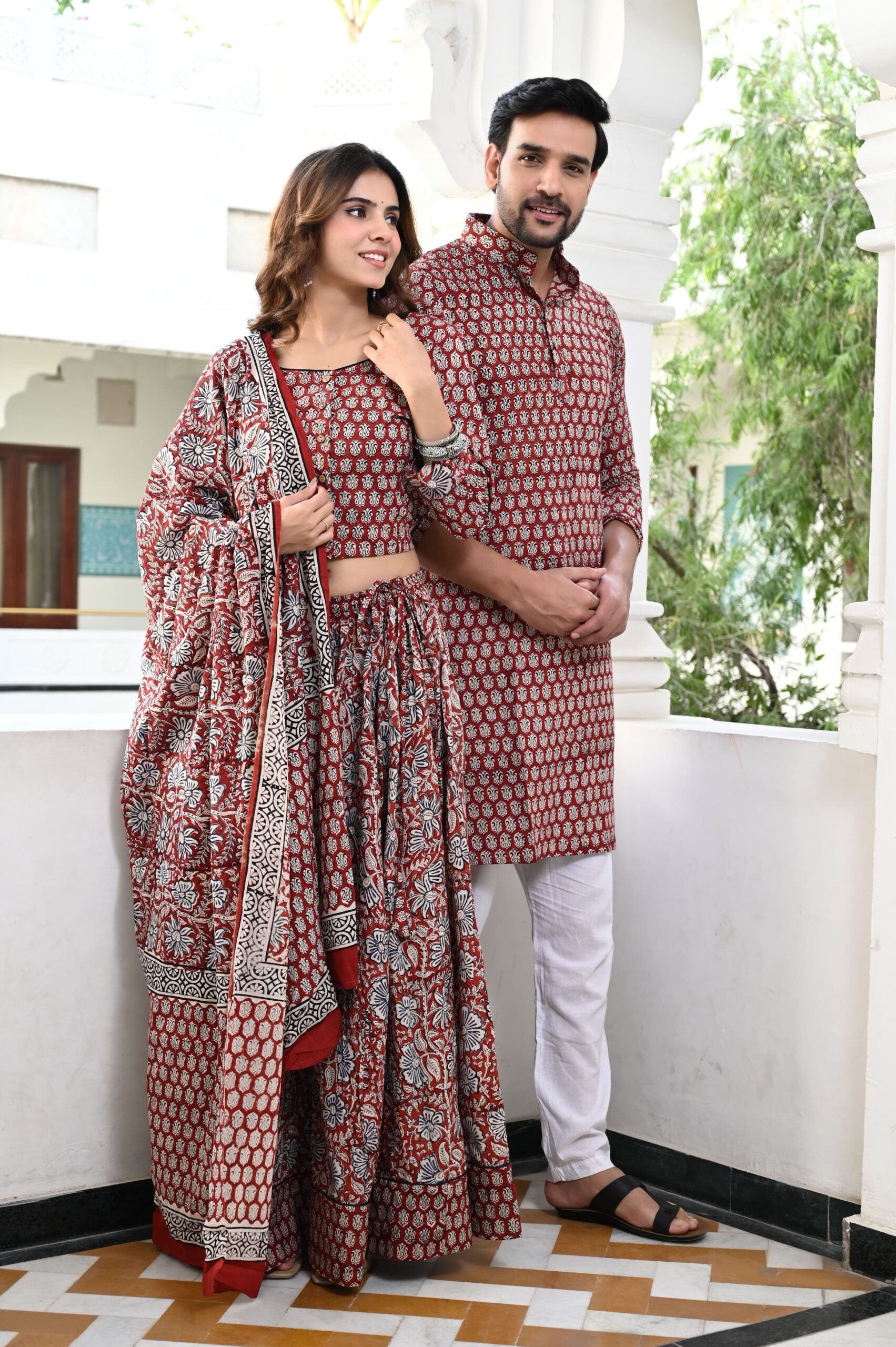 COUPLE-LEHENGA-KURTA (67)