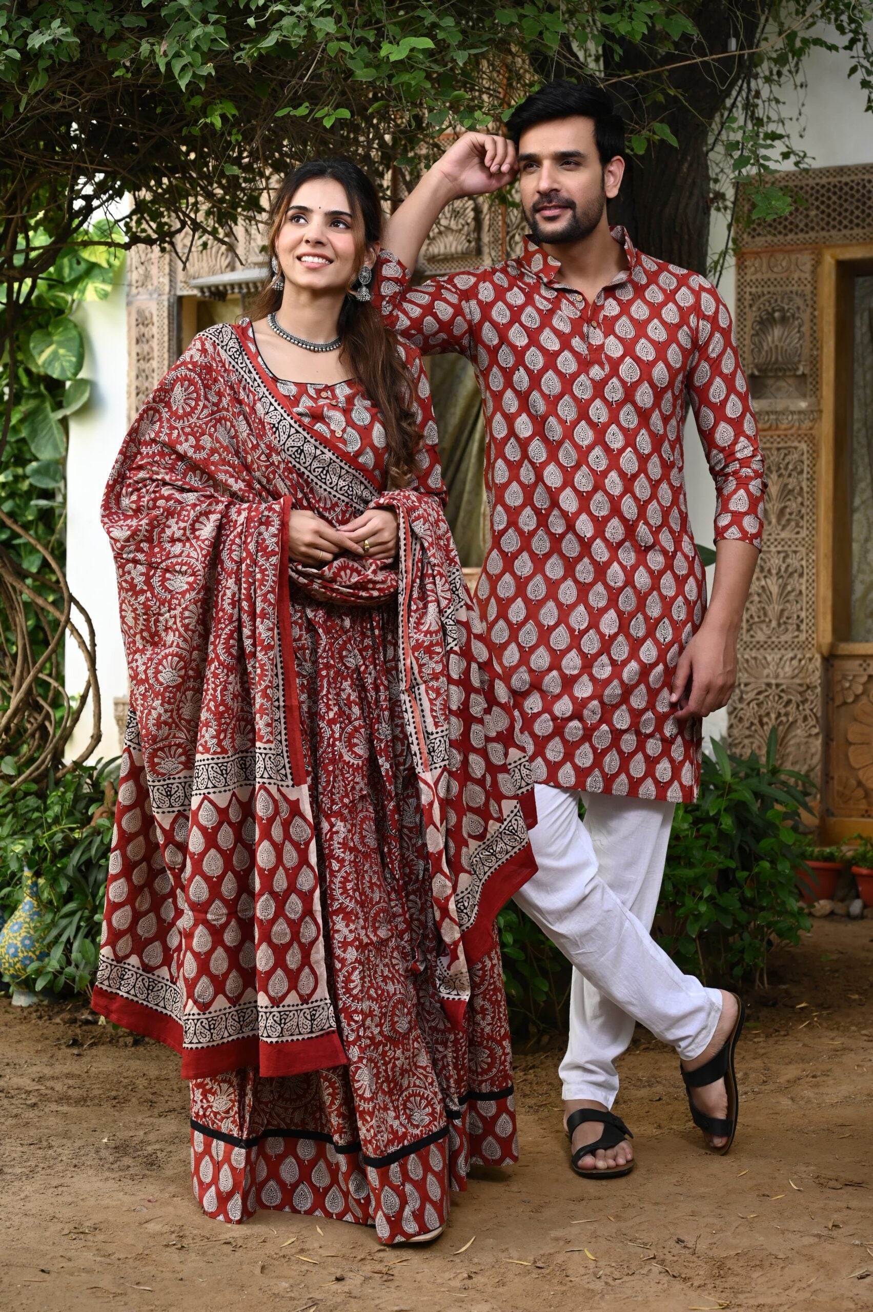 COUPLE-LEHENGA-KURTA (76)