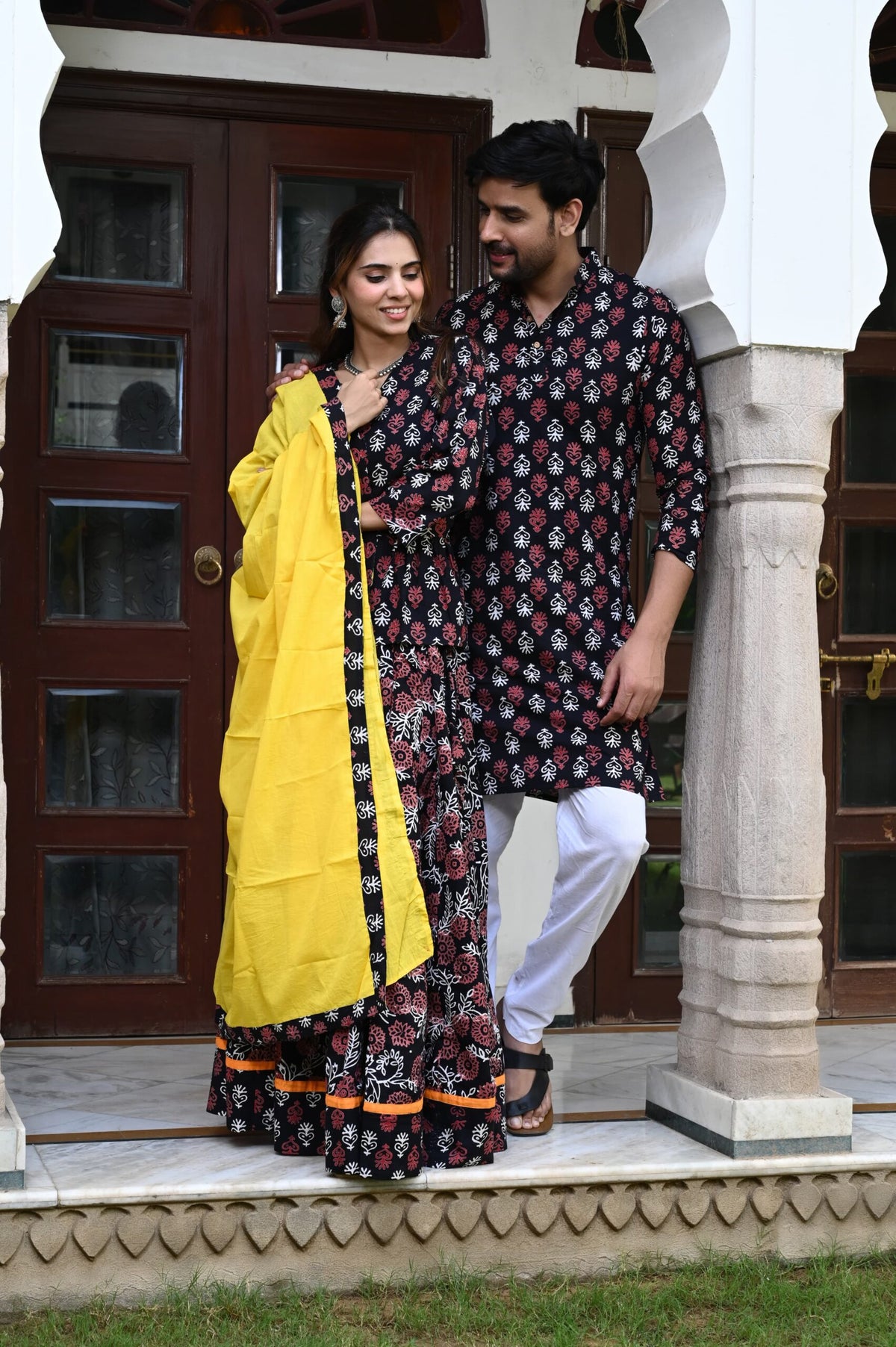 COUPLE-LEHENGA-KURTA (90)