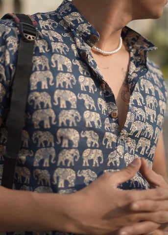 Elephant Print Half Sleeve Cotton Short Kurta for Men