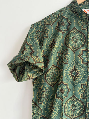 Ajrakh Print Men's Half Sleeves Cotton Shirt -Mandarin