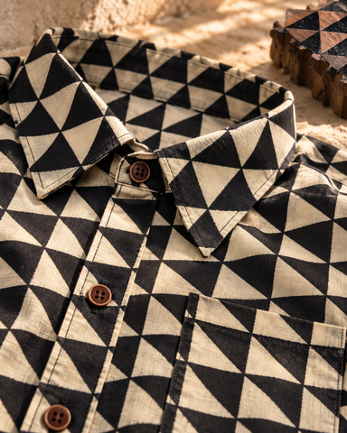 Abstract Print Half Sleeve Cotton Shirt for Men