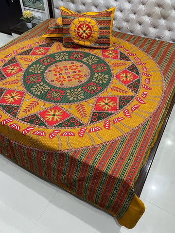 Traditional Kantha Work Double King Size Bedsheet with 2 Zipped Pillow Cover