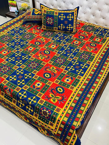 Traditional Kantha Work Double King Size Bedsheet with 2 Zipped Pillow Cover