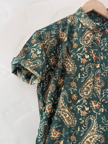 Floral Print Half Sleeve Cotton Short Kurta for Men