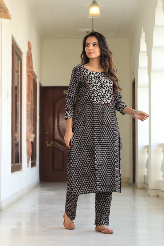 Handprinted Kurti Payjama