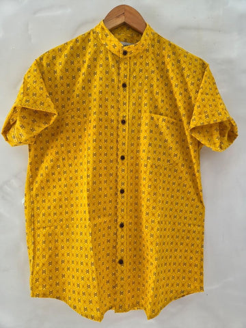 Haldi Print Half Sleeve Cotton Shirt for Men - Mandarin