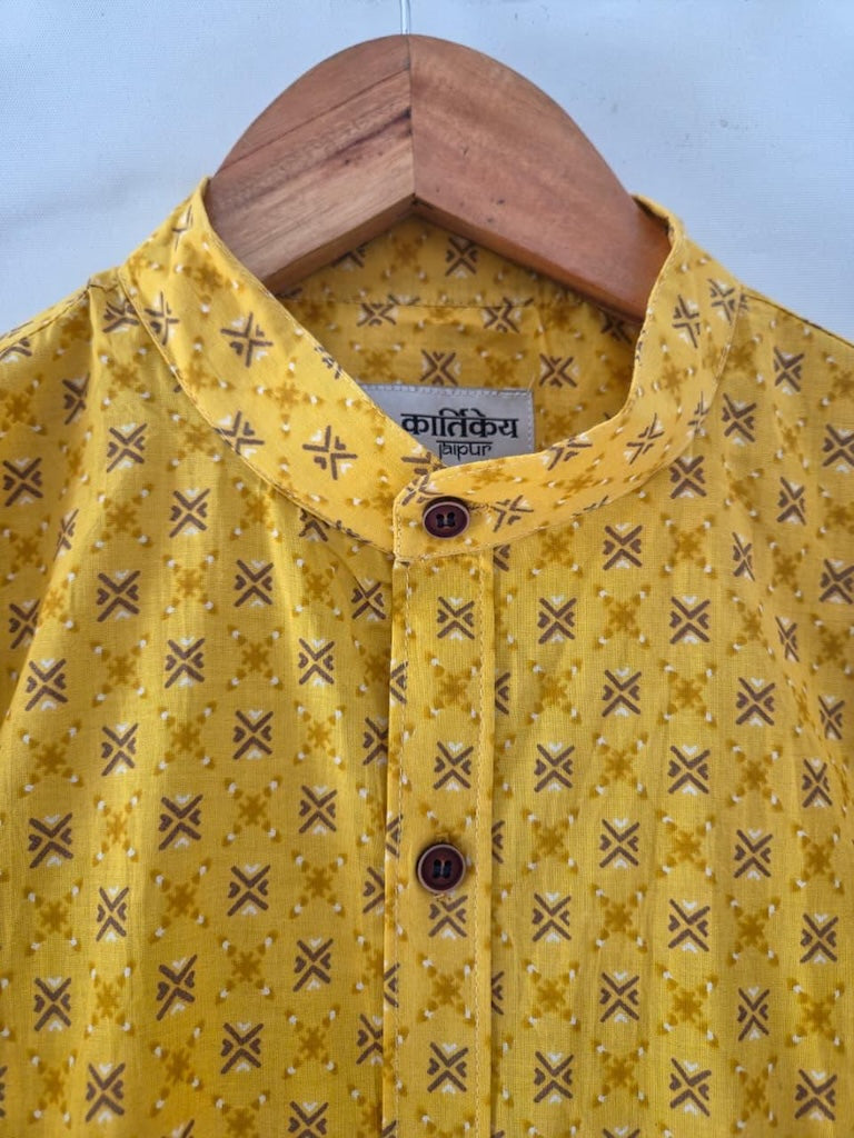 Haldi Print Half Sleeve Cotton Shirt for Men - Mandarin