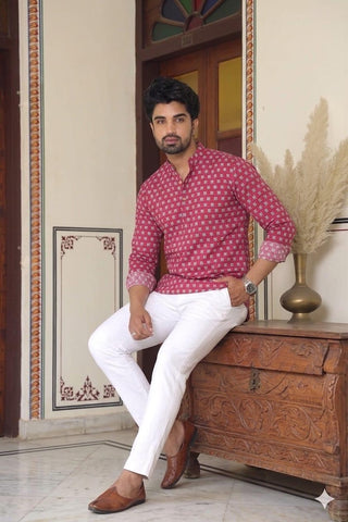 Kartikeya Jaipur Batik Print Cotton Short Kurta for Men - Festive Edit