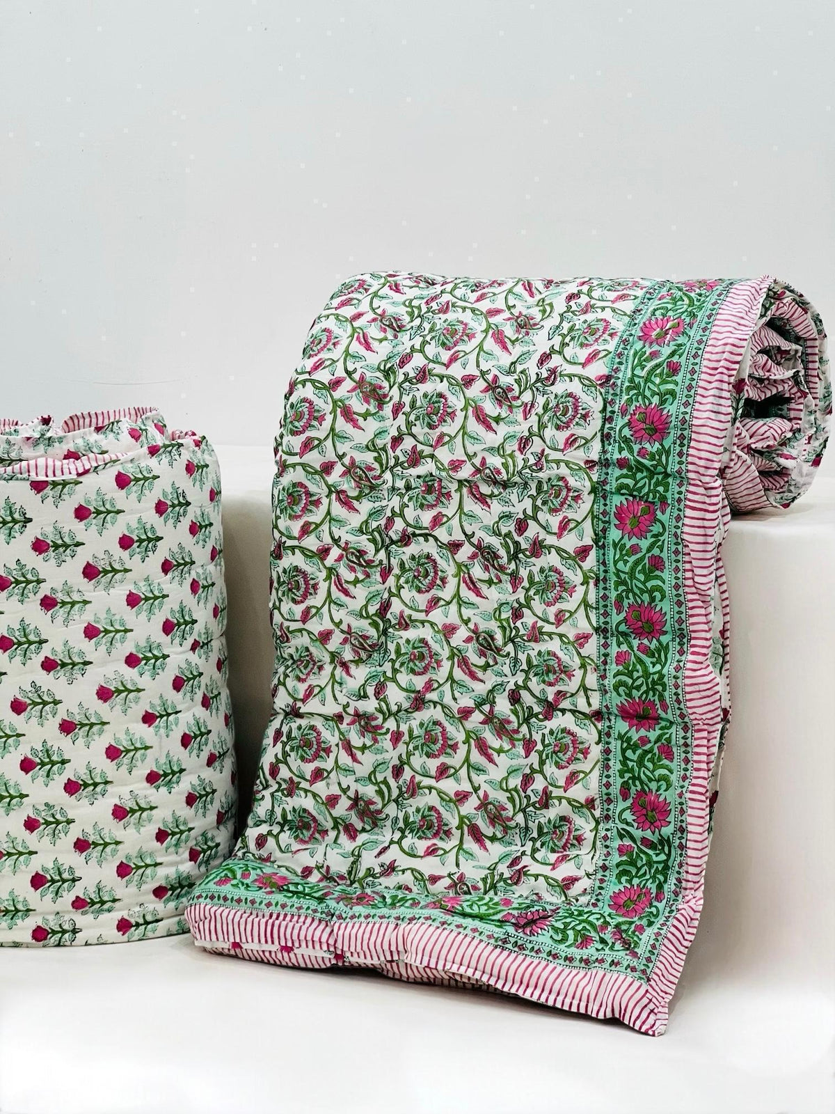 PREMIUM JAIPURI BLOCK DOUBLE BED HAND QUILT ( RAZAI )