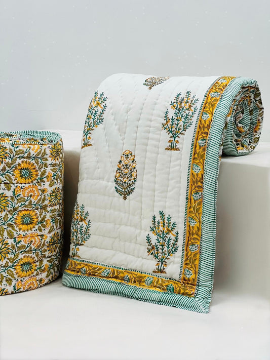 PREMIUM JAIPURI BLOCK DOUBLE BED HAND QUILT ( RAZAI )
