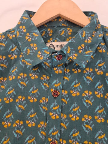 Ethnic Print Cotton Half Sleeves Shirt for Men