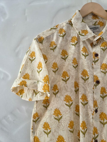 Traditional Print Half Sleeves Cotton Shirt for Men