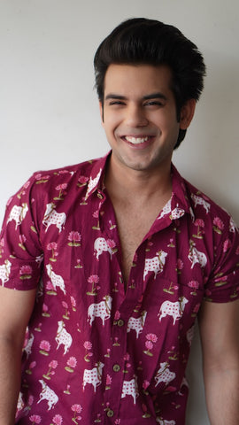 Kartikeya Jaipur Mens Pichwai Cow Print Cotton Shirt