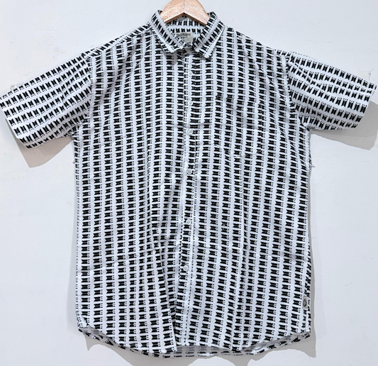 Quirky Print Cotton Blend Casual Shirt For Men