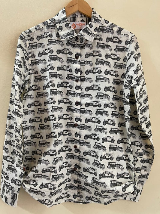 Loose Fit Oversized Vintage Car Print Shirt for Women