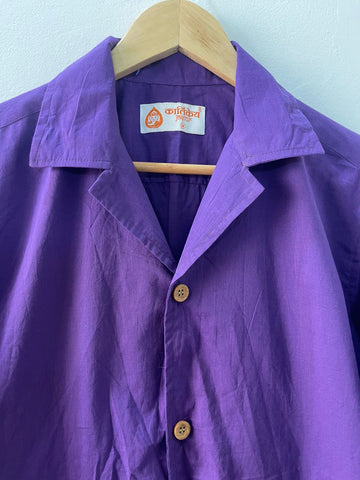 Solid Cuban Collar Shirt with 2 Pockets