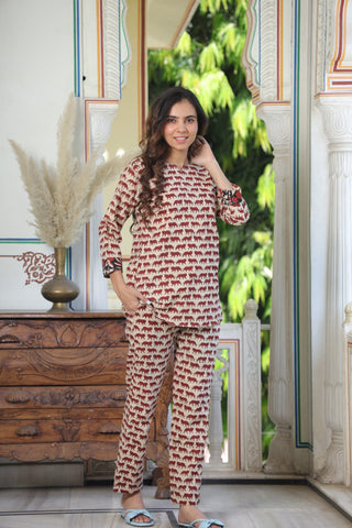 women collection of night suit set