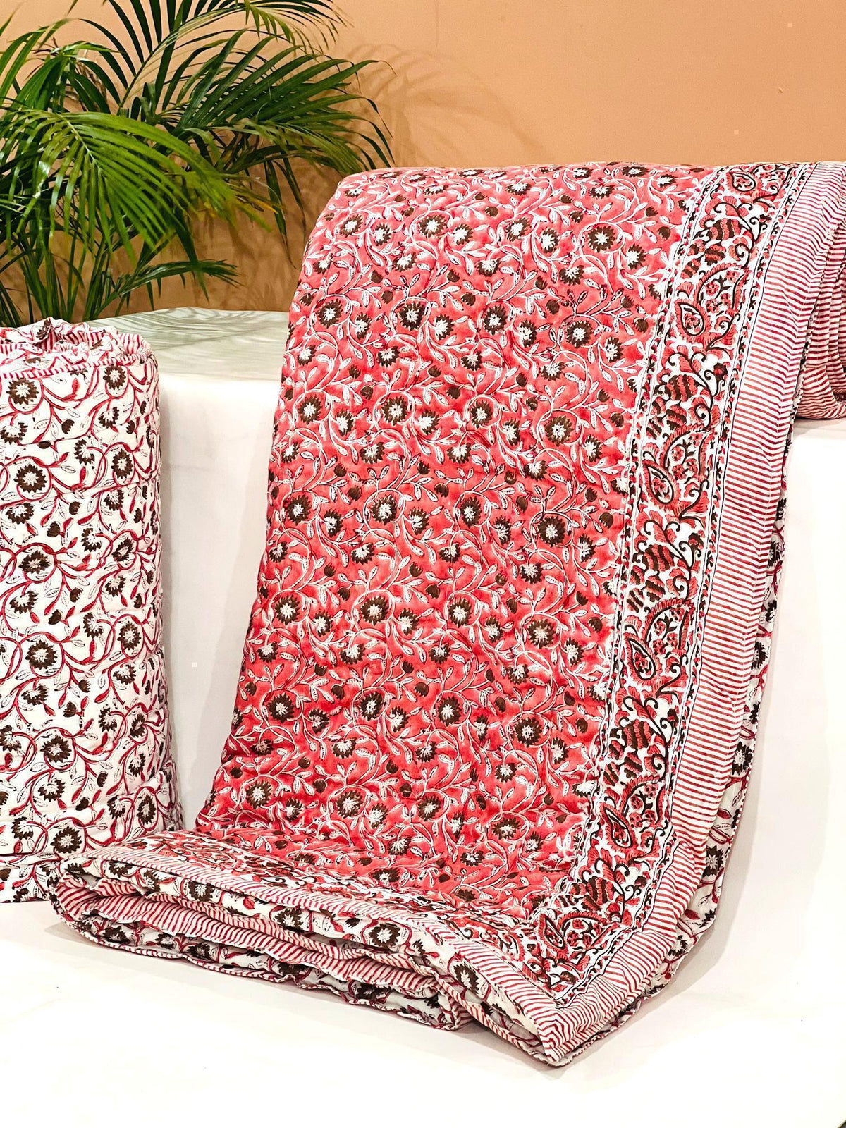 PREMIUM JAIPURI BLOCK DOUBLE BED HAND QUILT ( RAZAI ) 90X108