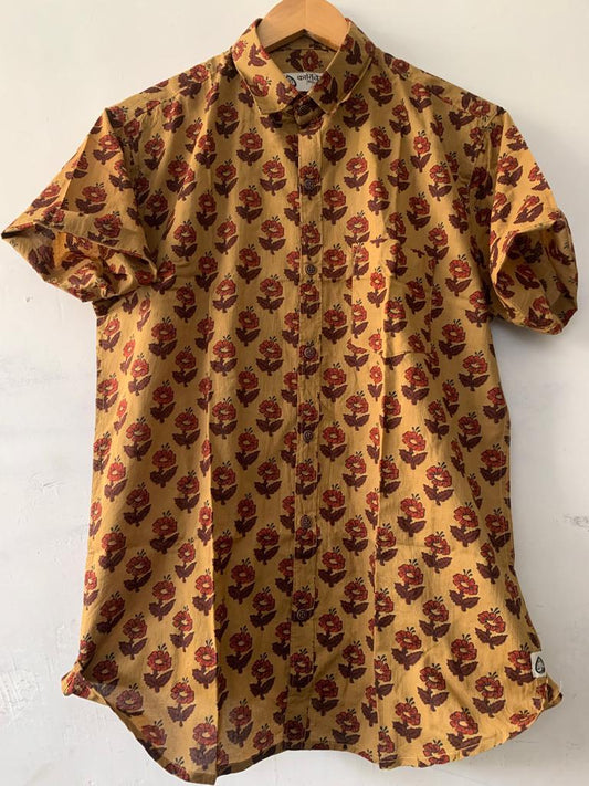 Booty Print Half Sleeve Cotton Shirt for Men