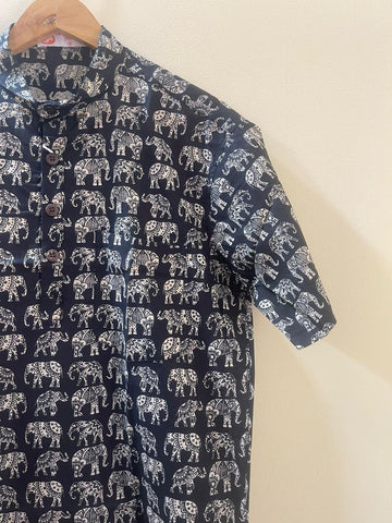 Small Elephant Print Half Sleeve Cotton Short Kurta for Men - Black