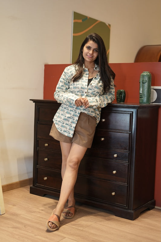 Loose Fit Oversized Vintage Car Print Shirt for Women