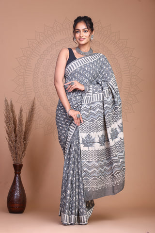 Floral Print Cotton Mulmul Sarees