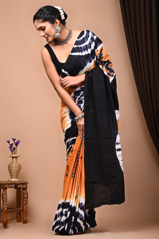 Floral Print Cotton Mulmul Sarees