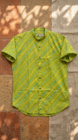 Lehariya Print Half Sleeve Cotton Shirt for Men - Mandarin