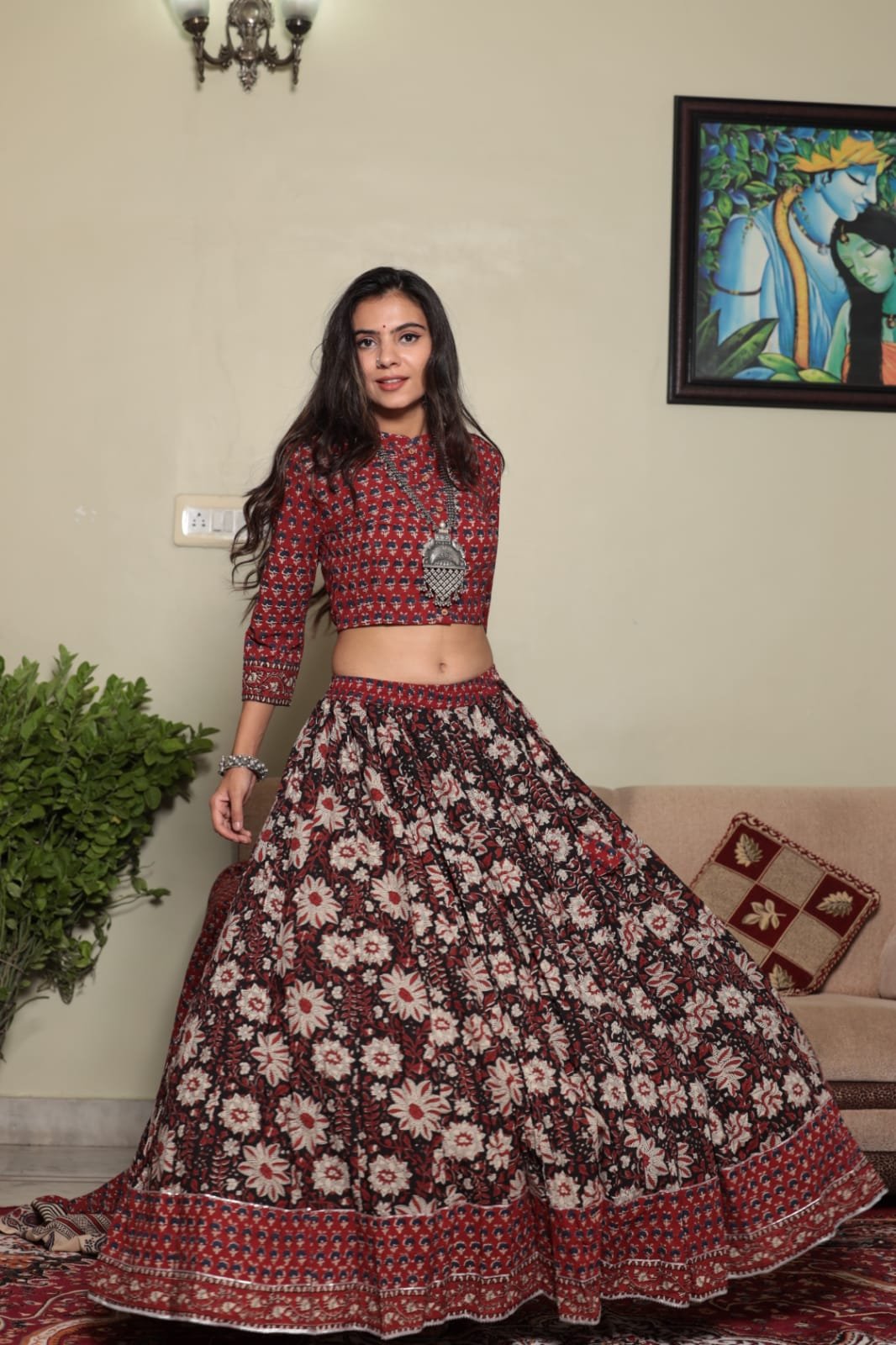 Buy SCAKHI Embellished Above Knee Crepe Woven Women's Rajasthani Lehenga  Choli Dupatta Set | Shoppers Stop